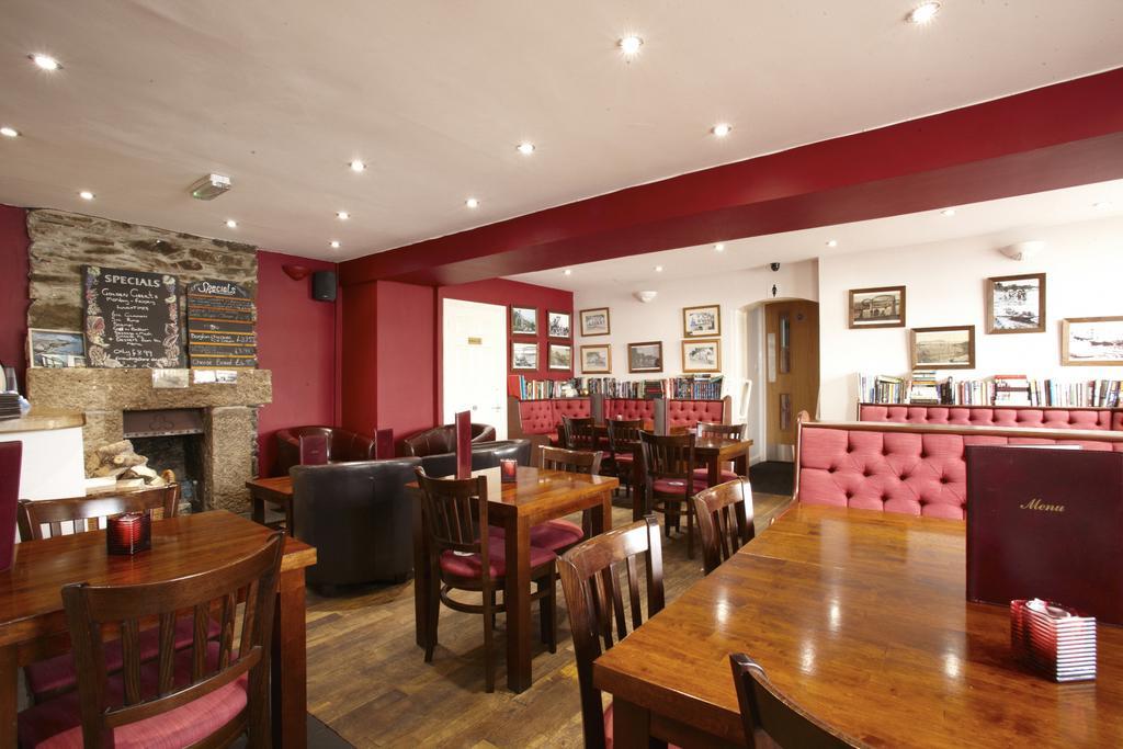 The Ferry House Inn Плимът Екстериор снимка